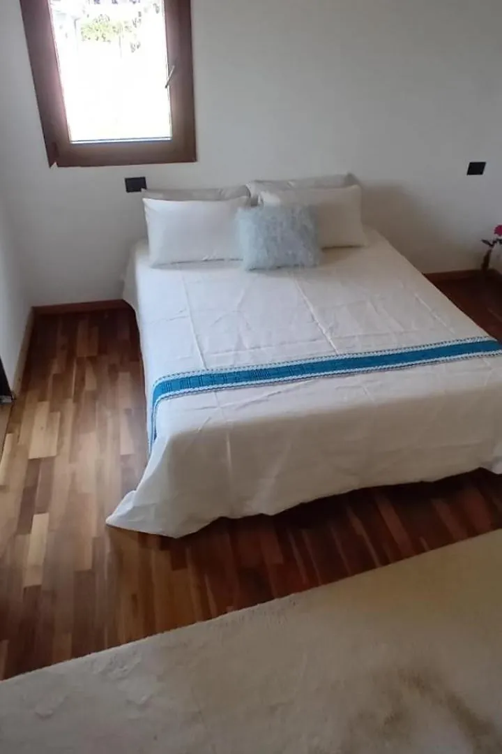 Hotel Elira House à Rrashbull Albanie